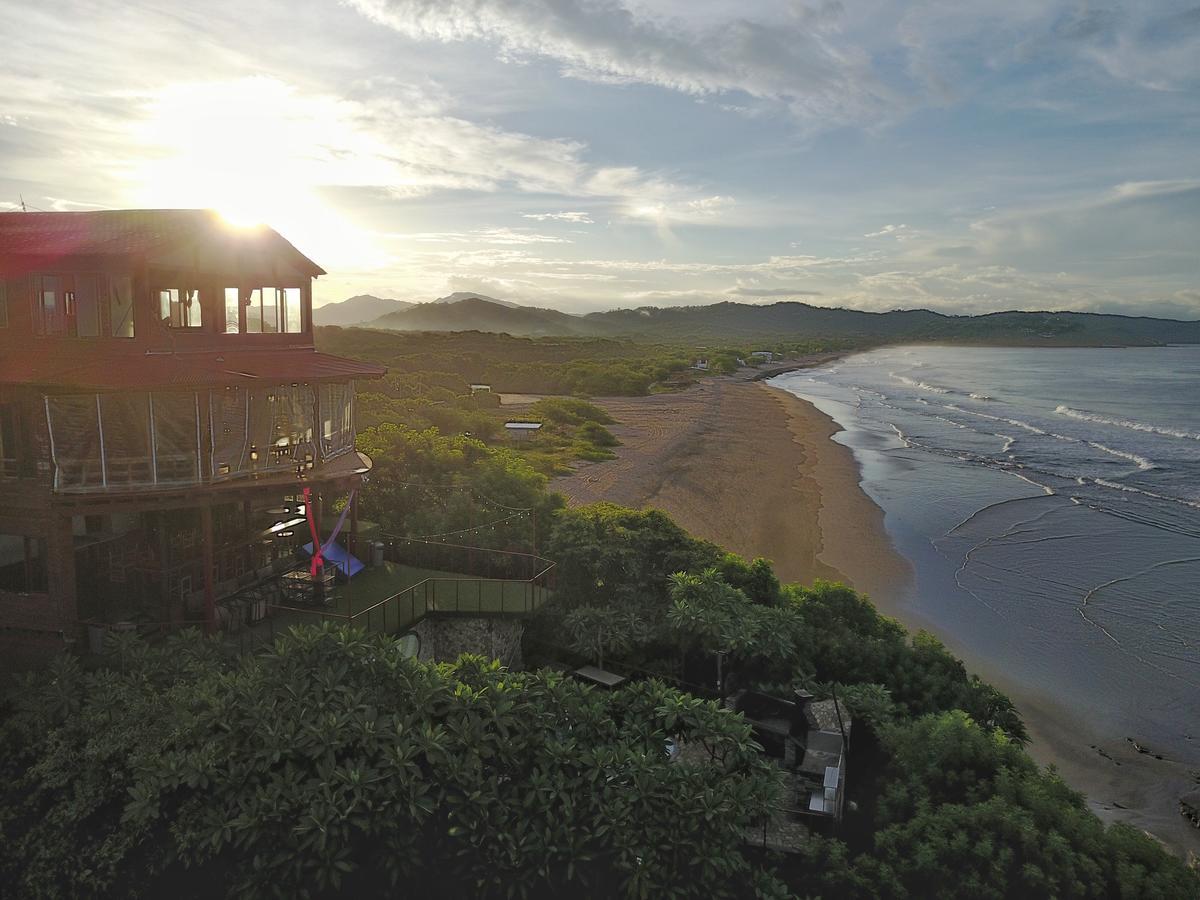 Magnific Rock - Surf Resort & Yoga Retreat Nicaragua Popoyo Dış mekan fotoğraf